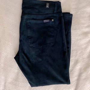 Women suede pants| size 32 | Dark Blue | 7ForAllMankind | lifestyle influencer